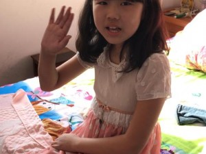 雏鸟幼儿小学生张婉莹、如何评价雏鸟幼儿小学生张婉莹的视频事件？